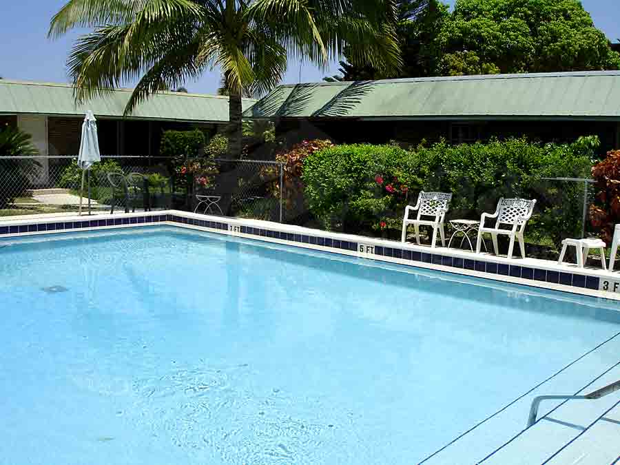 OZLYN GARDEN VILLAS Community Pool and Sun Deck Furnishings